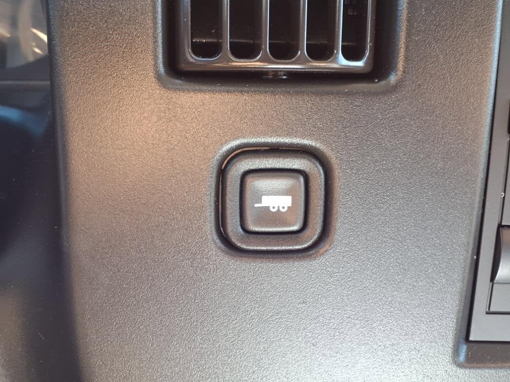 2020 Chevrolet Express Cutaway 3500 Base