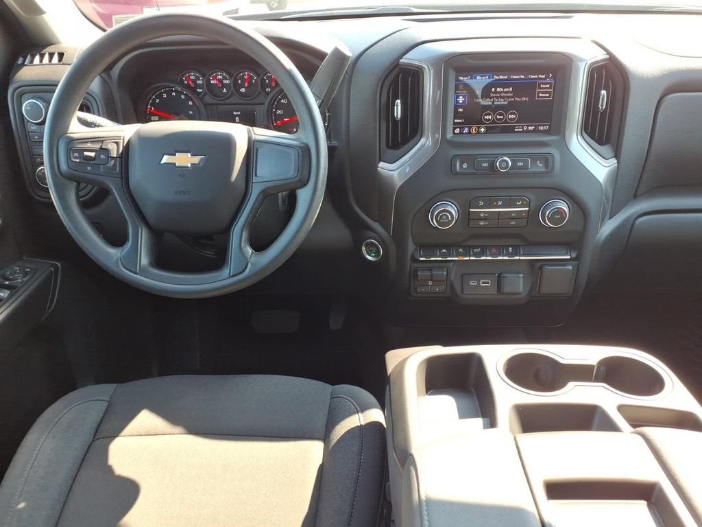2025 Chevrolet Silverado 1500 Custom