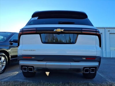 2025 Chevrolet Traverse LT