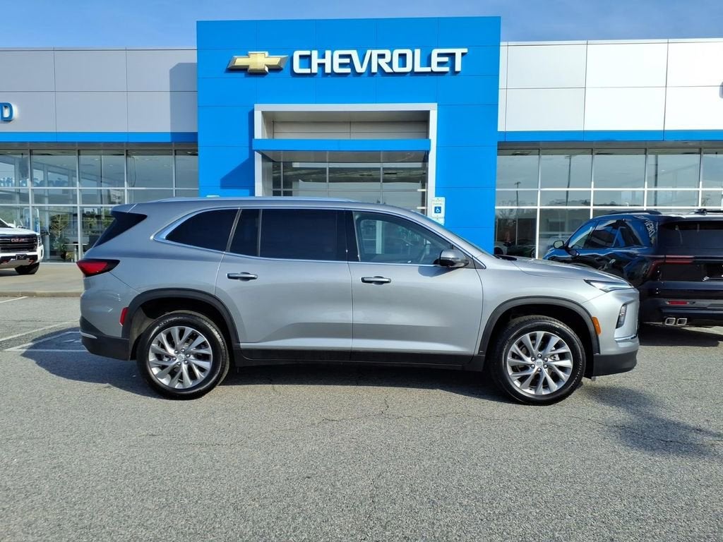 2025 Buick Enclave Preferred