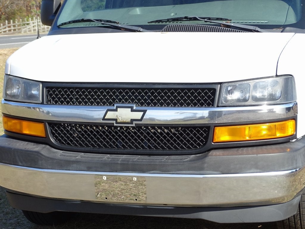 2018 Chevrolet Express 3500 LT Passenger