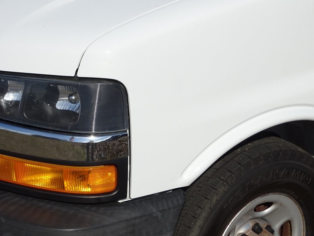 2018 Chevrolet Express 3500 LT Passenger