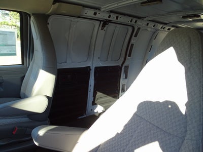 2025 Chevrolet Express 2500 Work Van Cargo