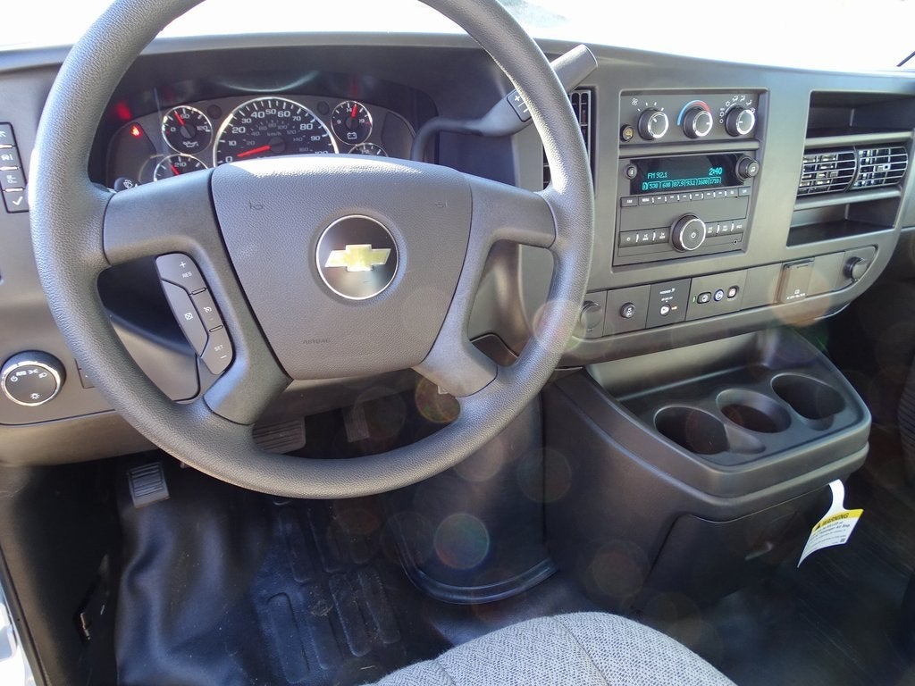 2025 Chevrolet Express 2500 Work Van Cargo
