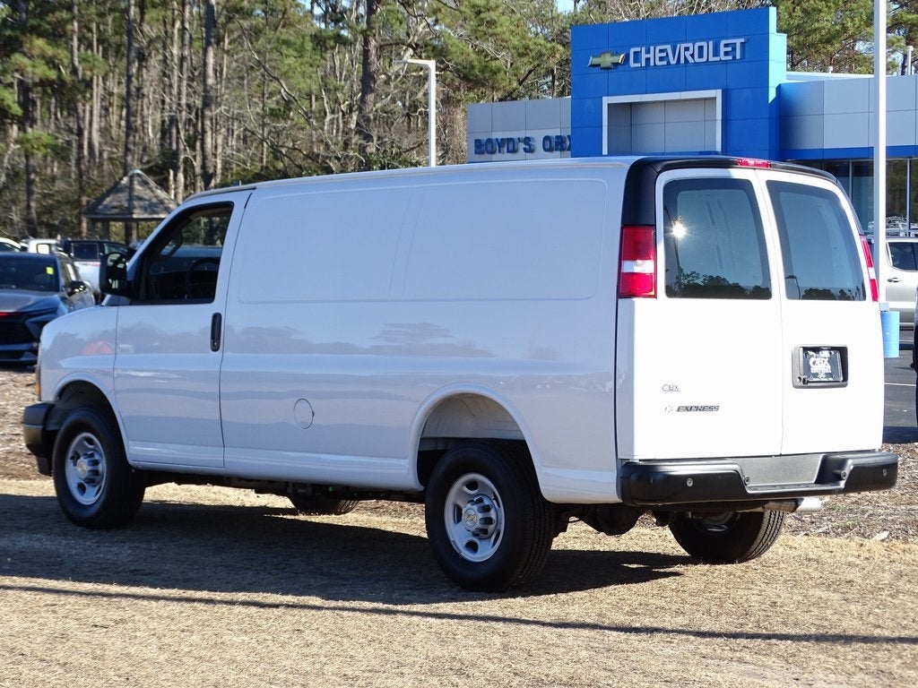 2025 Chevrolet Express 2500 Work Van Cargo