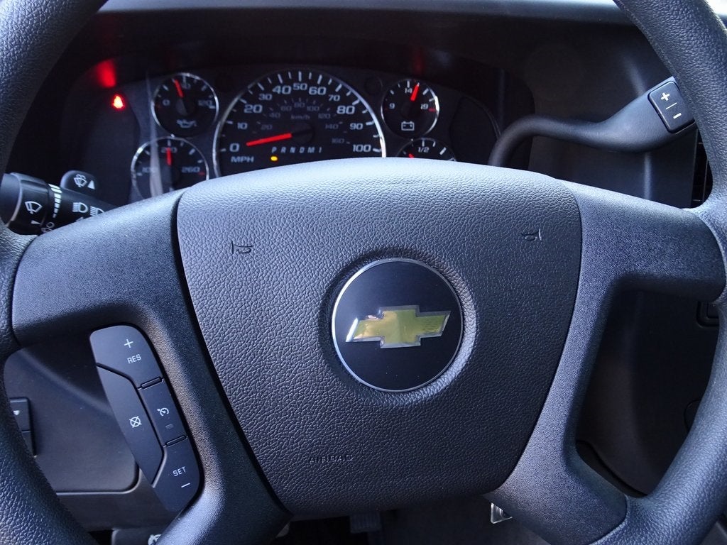 2025 Chevrolet Express 2500 Work Van Cargo