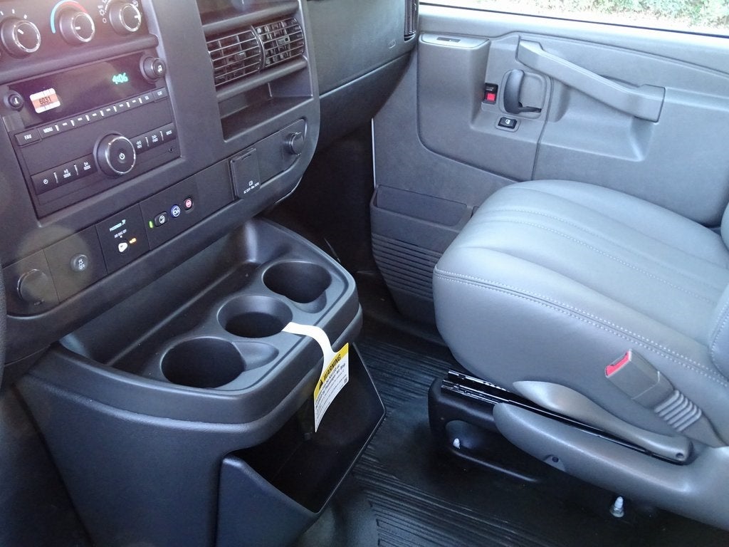 2025 Chevrolet Express 2500 Work Van Cargo