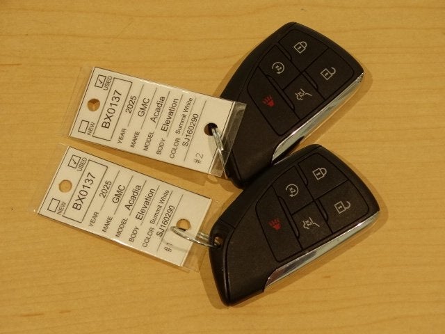 2025 GMC Acadia Elevation