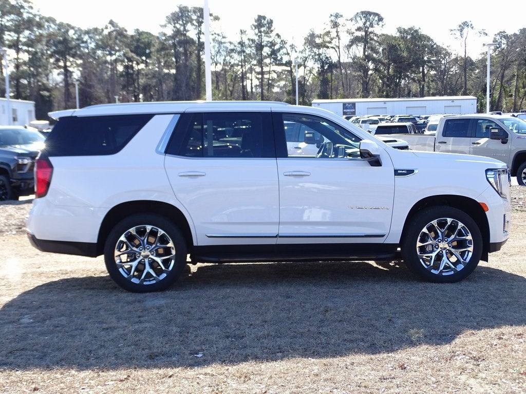 2023 GMC Yukon SLT