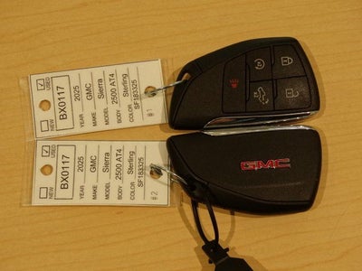 2025 GMC Sierra 2500HD AT4