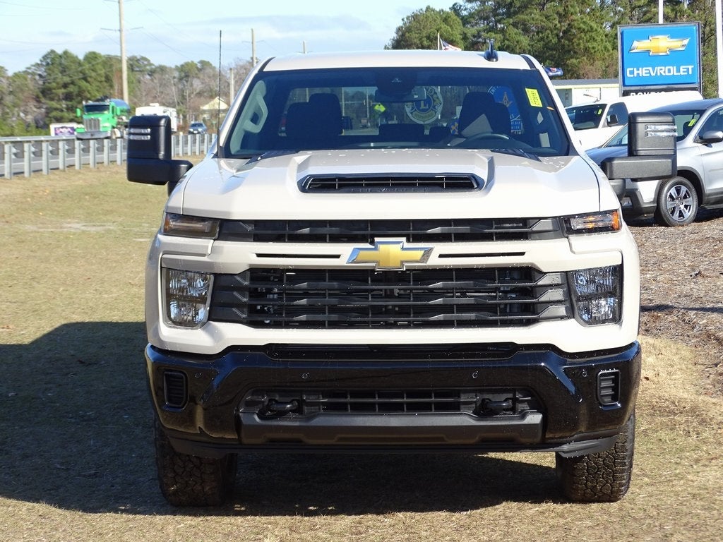2026 Chevrolet Silverado 2500HD Custom