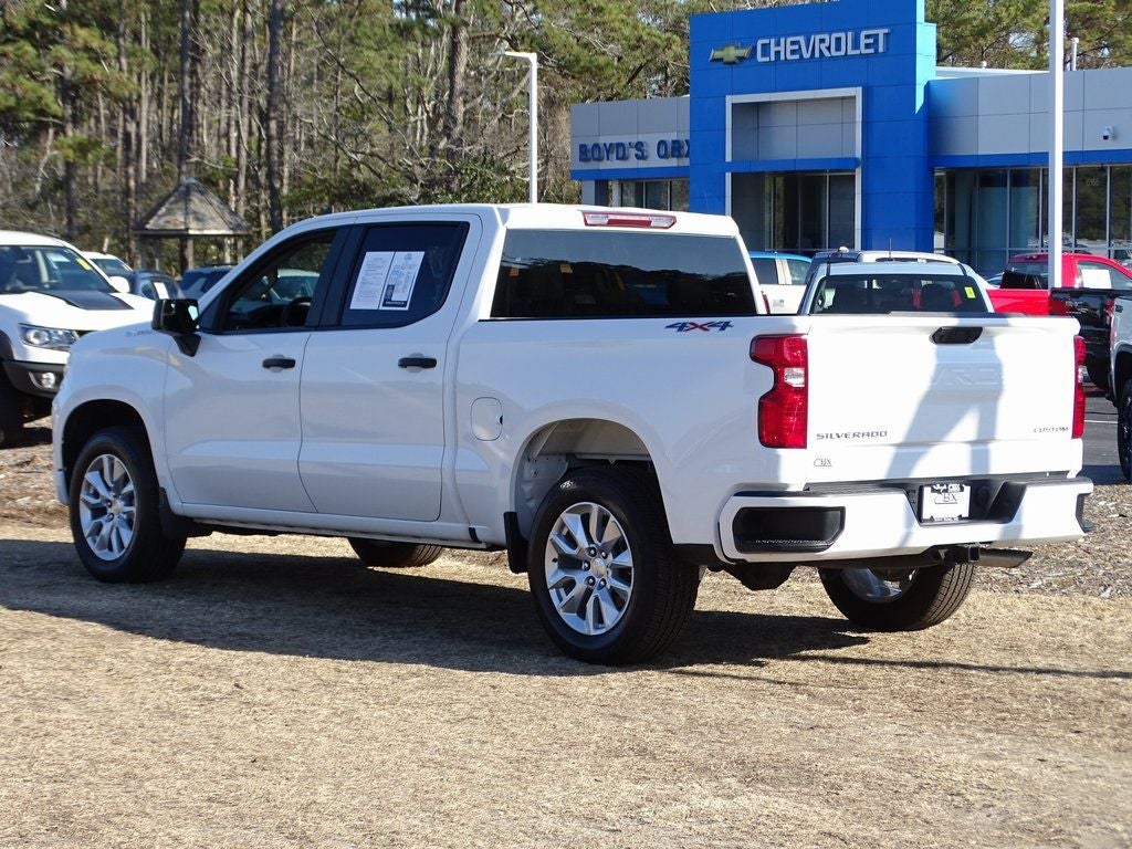 2024 Chevrolet Silverado 1500 Custom