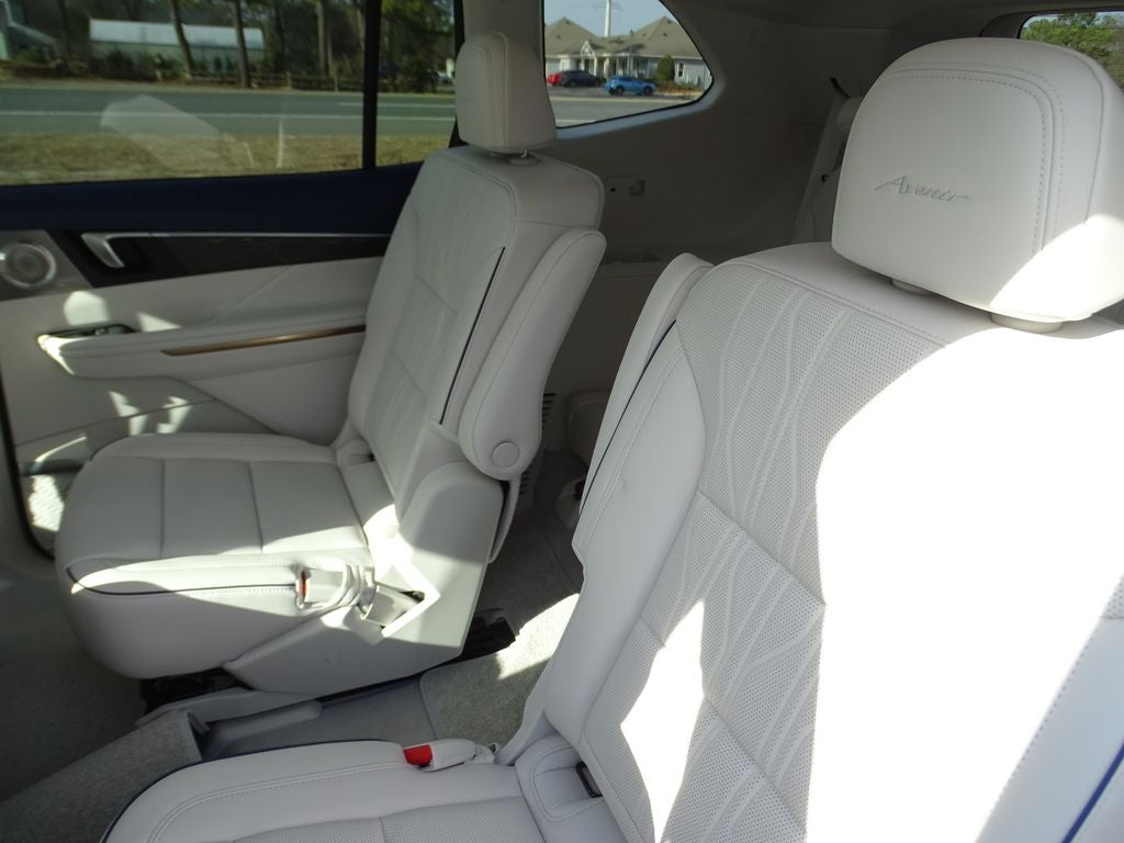 2025 Buick Enclave Avenir