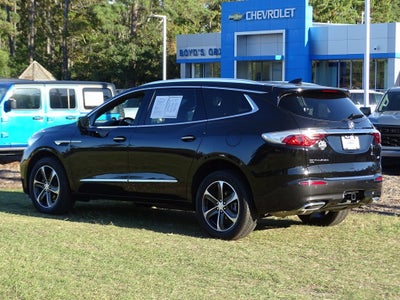 2022 Buick Enclave Essence