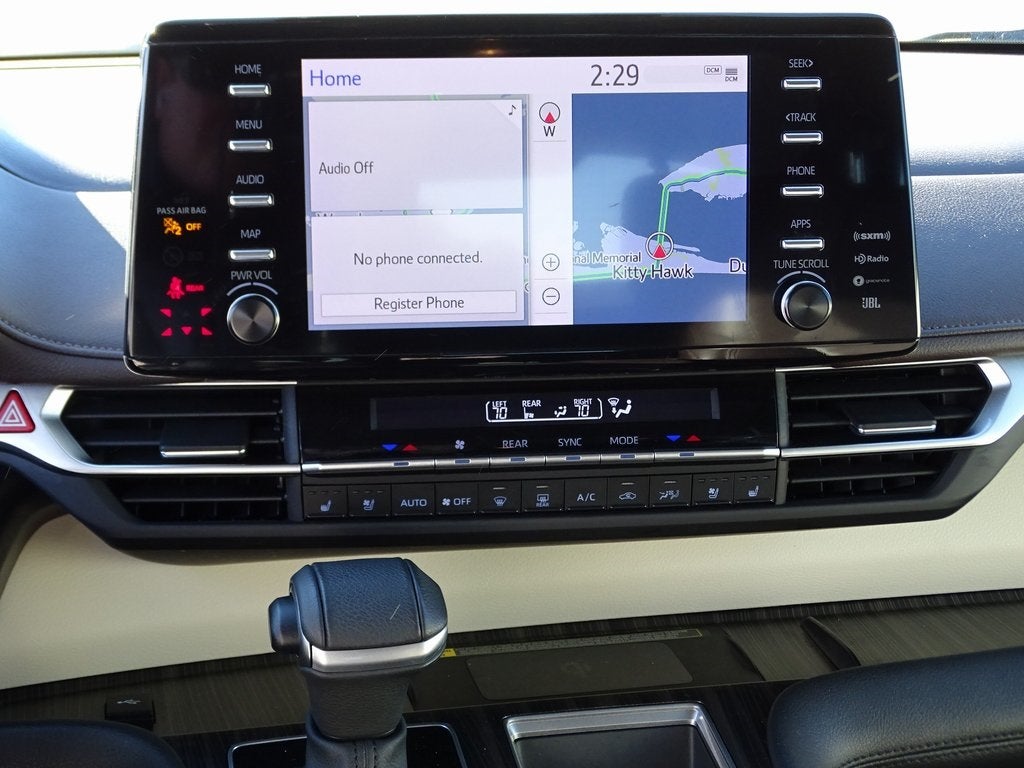 2023 Toyota Sienna Platinum 7 Passenger