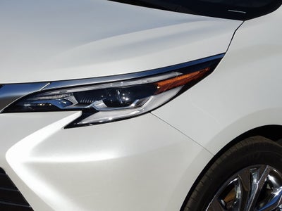 2023 Toyota Sienna Platinum 7 Passenger