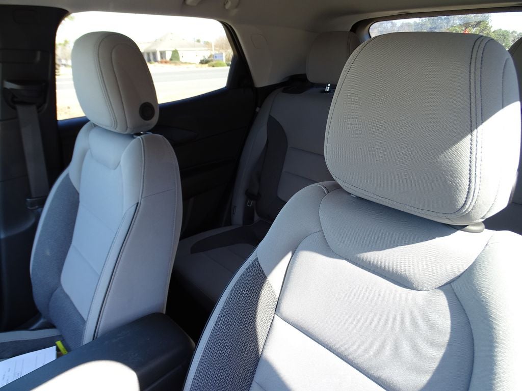 2025 Chevrolet TrailBlazer LS