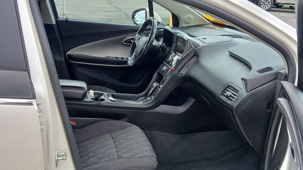 2014 Chevrolet Volt Base
