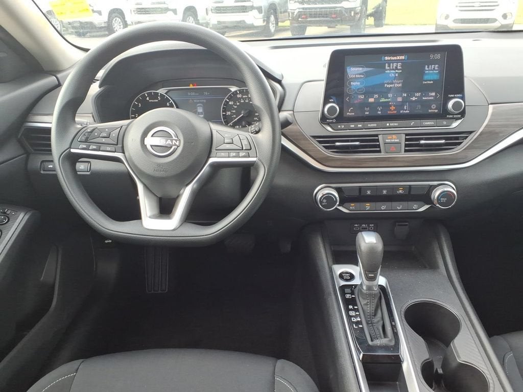 2026 Nissan Altima SV