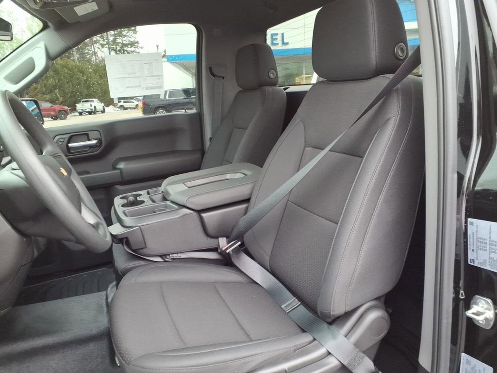 2025 Chevrolet Silverado 1500 WT