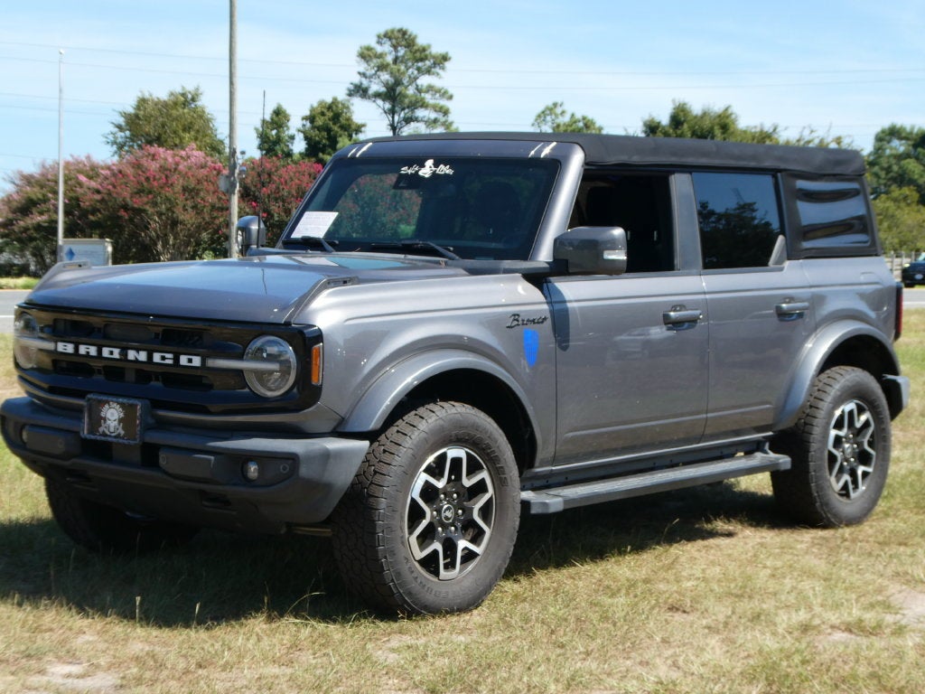 2021 Ford Bronco Base