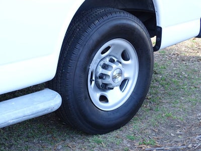 2024 Chevrolet Express Cargo 2500 WT