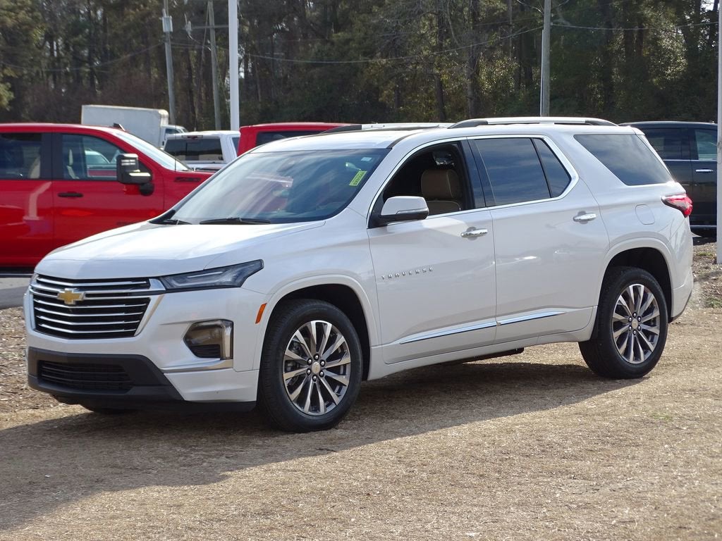 2023 Chevrolet Traverse Premier