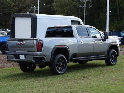 2025 GMC Sierra 2500 HD AT4