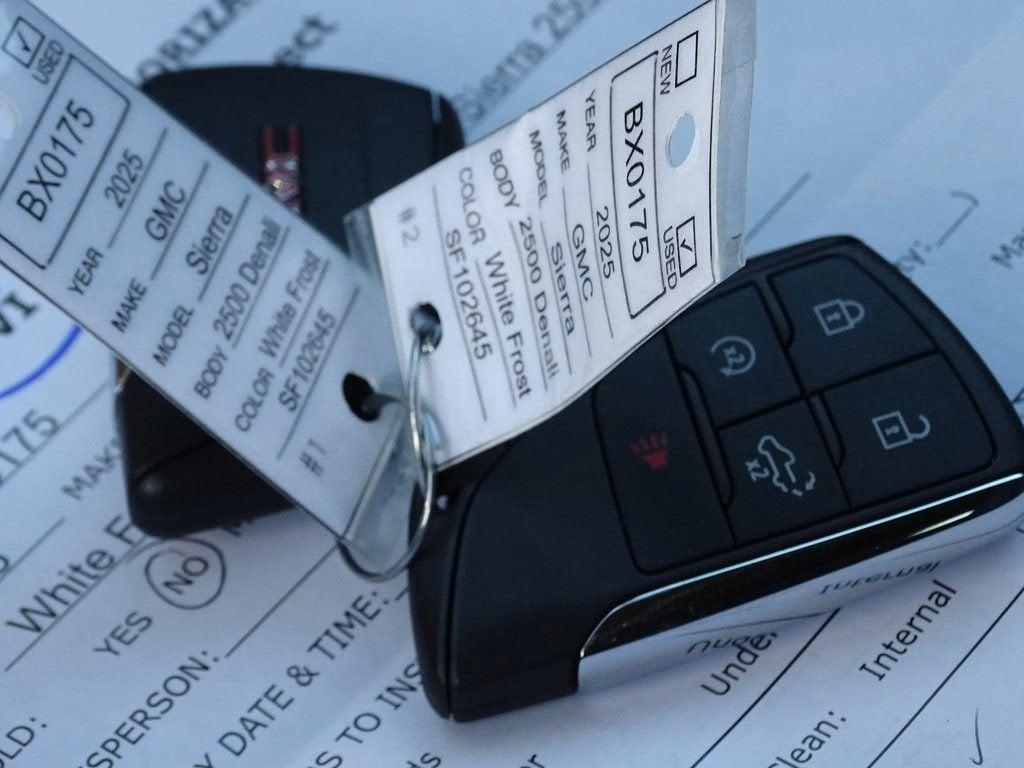 2025 GMC Sierra 2500 HD Denali