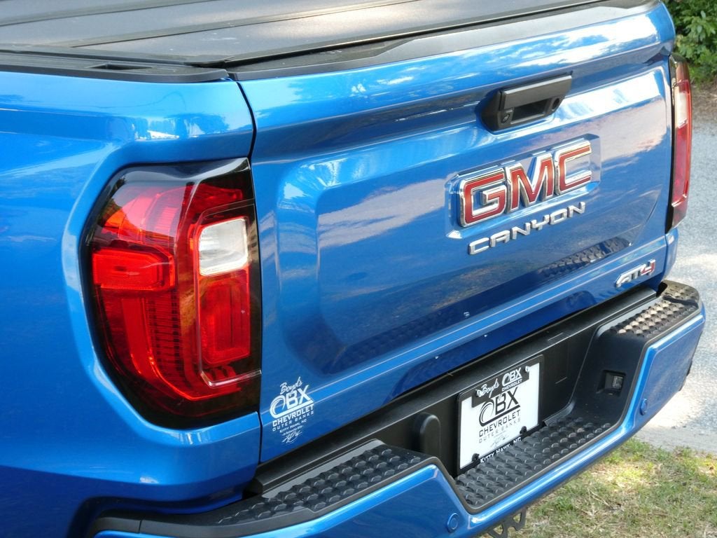 2024 GMC Canyon AT4