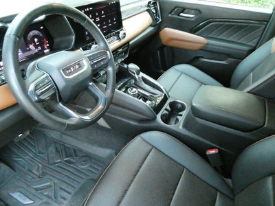 2024 GMC Canyon AT4