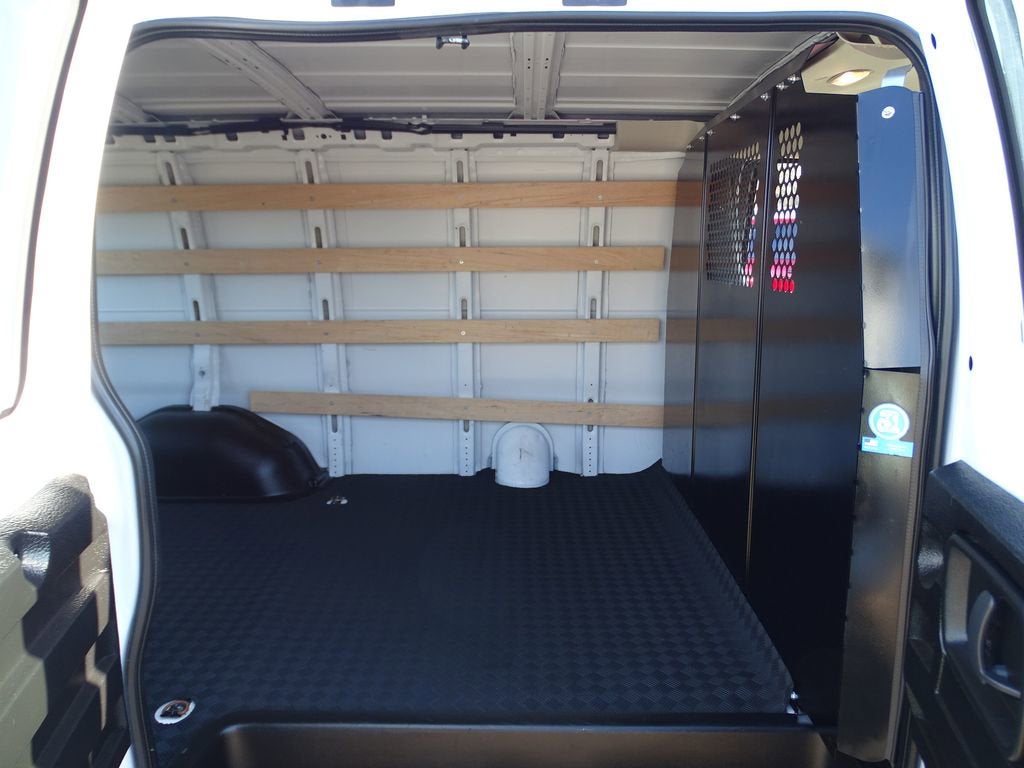 2024 GMC Savana Cargo 2500 Work Van