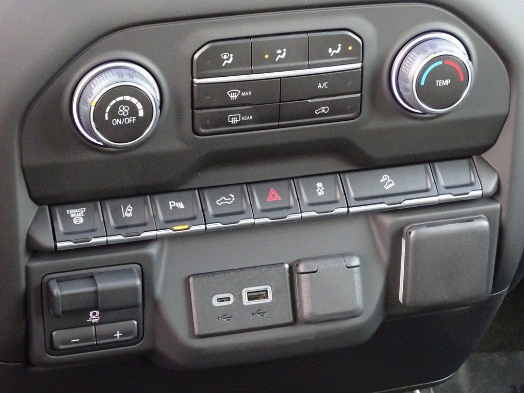 2025 Chevrolet Silverado 2500 HD Custom