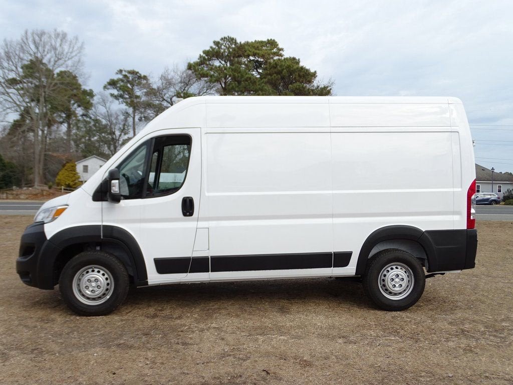 2024 RAM ProMaster Cargo Van Tradesman