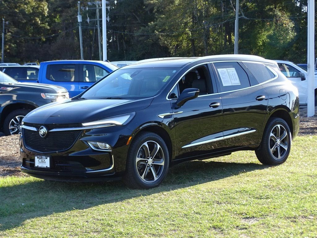 2022 Buick Enclave Essence