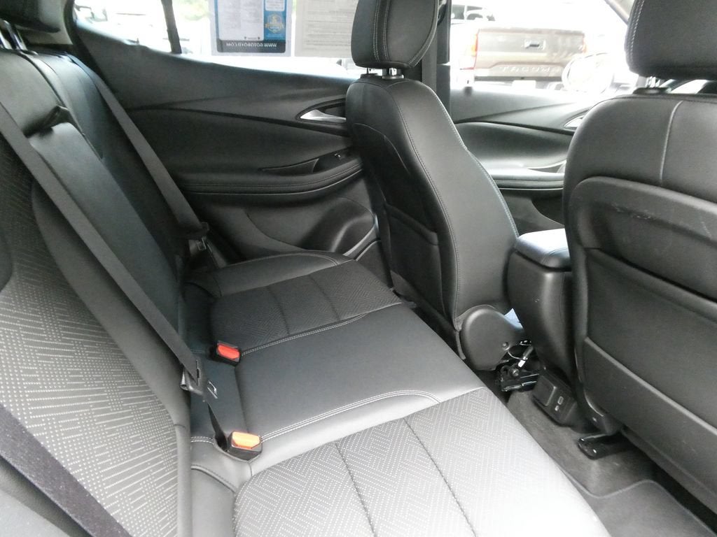 2022 Buick Encore GX Essence